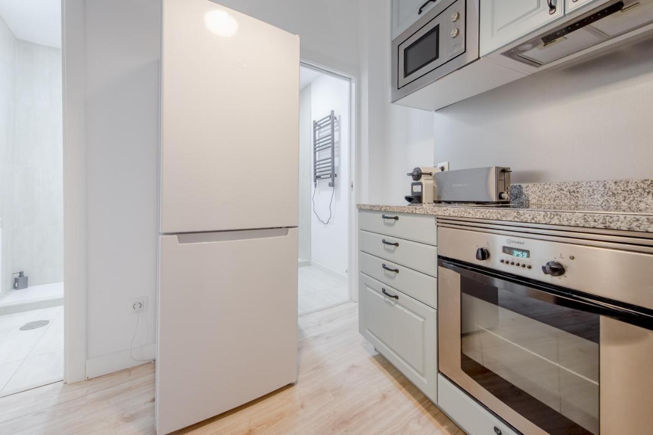 Premium Apt Para 9P En C/Olmo - Centro De Madryt Zewnętrze zdjęcie
